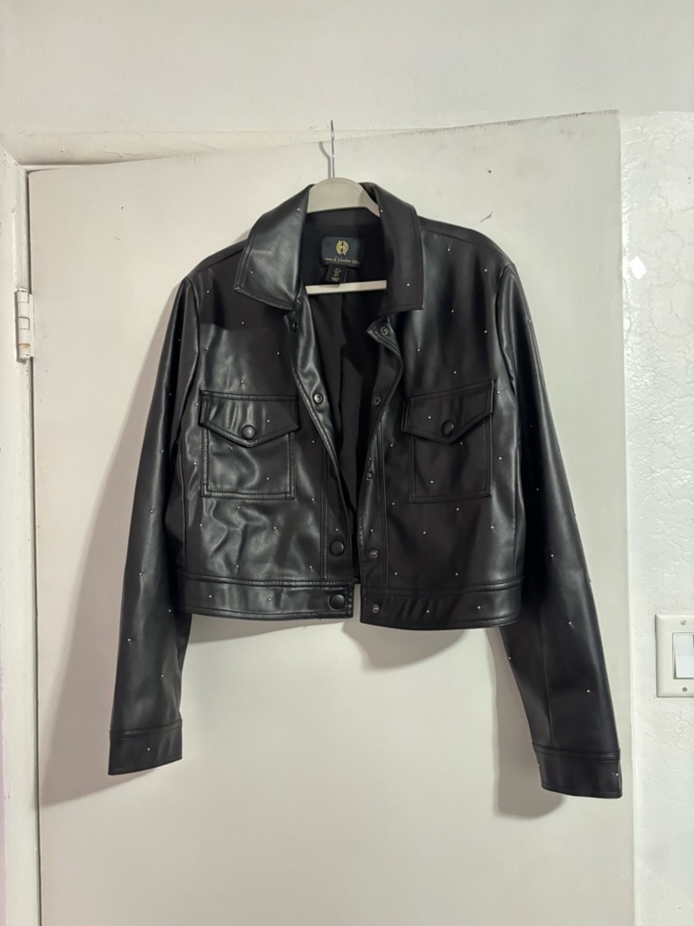 House of Harlow 1960 Black Faux Leather Studded Cropped Jacket